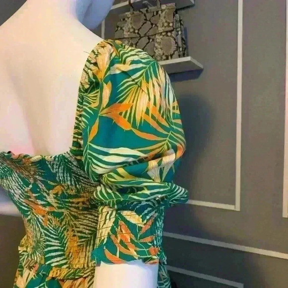 Betsey Johnson Palm Leaf Printed Maxi Dress Square Neck Puffed Sleeves Size S D8 - Picture 9 of 10